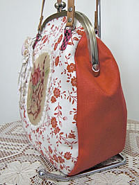 斜めから見た所