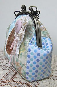 斜めから見た所