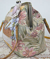 斜めから見た所